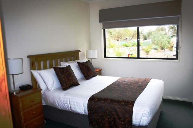 Ensuite Cabin
