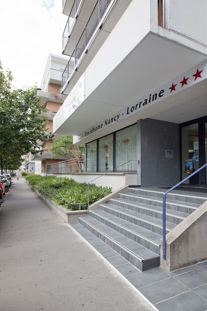 Residhome Nancy Lorraine2