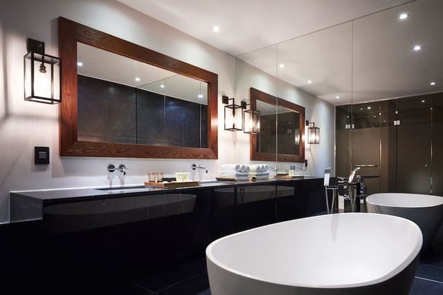 Premier Suite