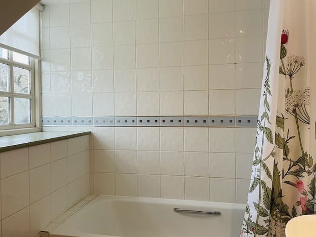 Standard Twin Room, Ensuite