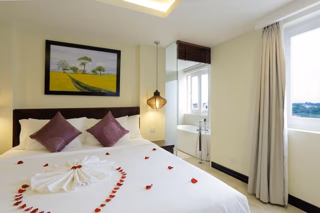 Junior Suite, City View