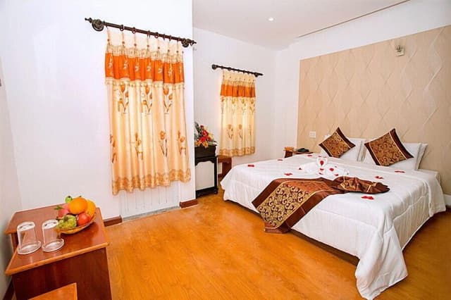 Superior Double Room, City View