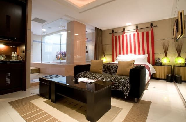 Grand Suite (Daily check out is required)