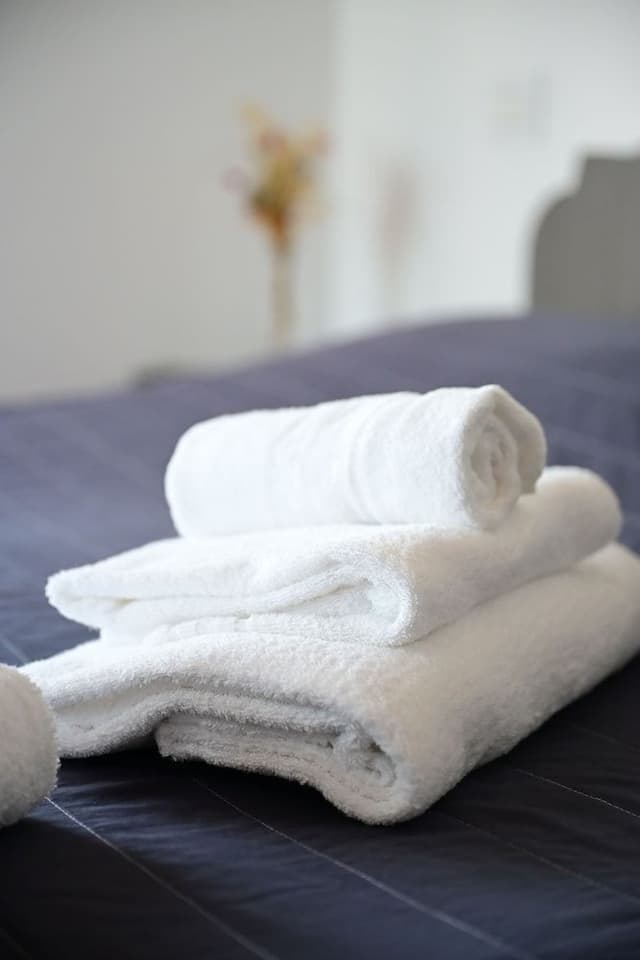 Romantic Double Room (Acero Porpora)