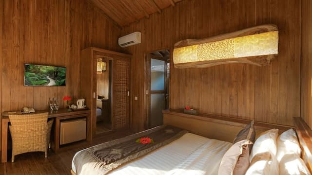 Teak Cottage