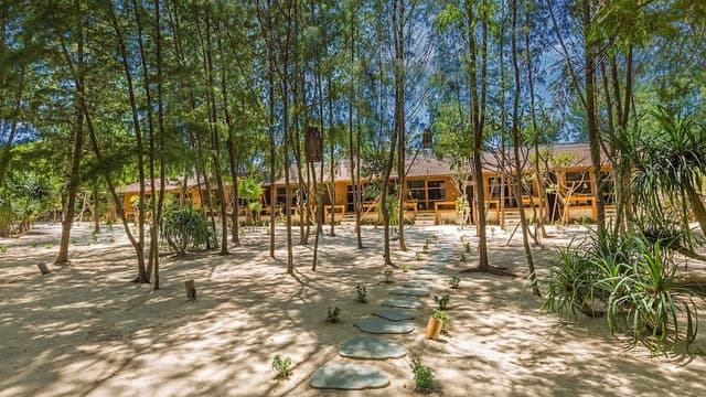 Teak Cottage