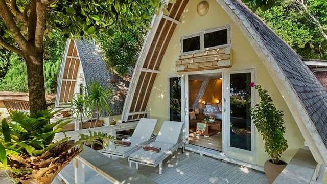 Lumbung Beach Cottage