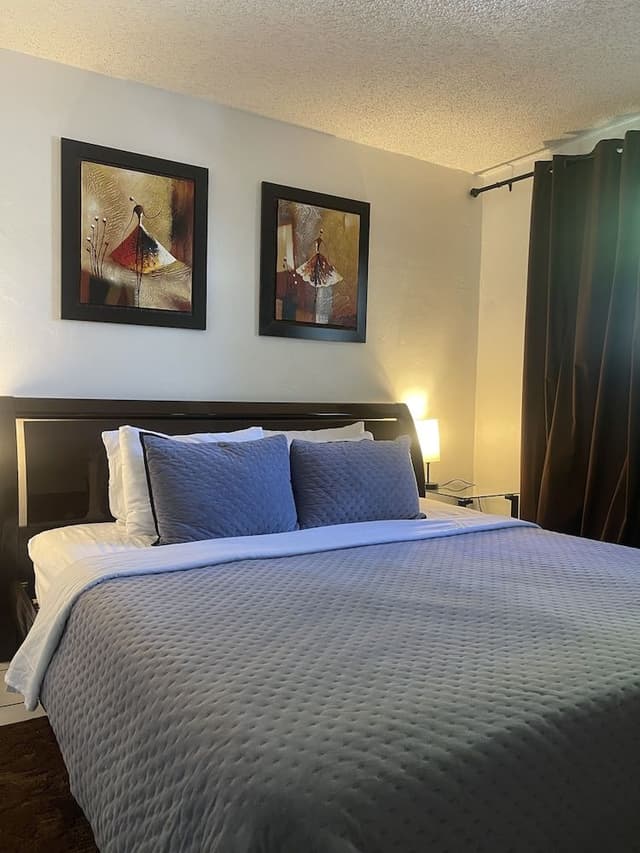 Family Apartment, 3 Bedrooms, Kitchen, Pool View