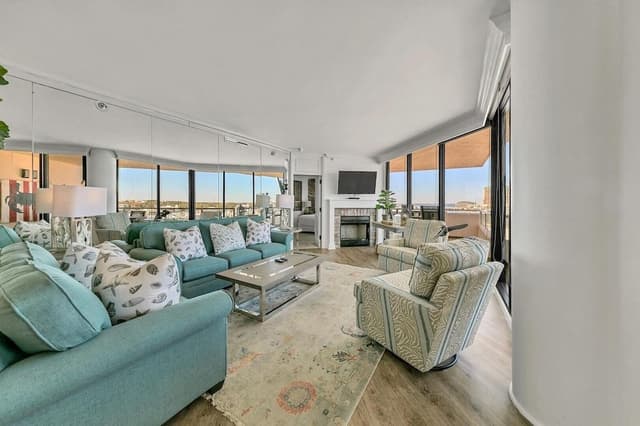 Condo, Multiple Beds (East Pass Towers 603)