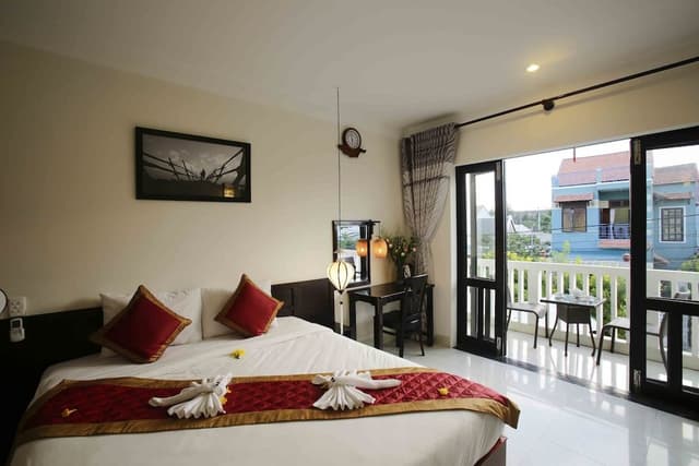 Family Room, Garden View