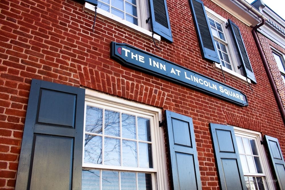Inn at Lincoln Square4