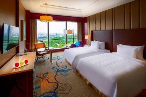 โรงแรมนิว เซ็นจูรี แกรนด์ อี้หวู่ ซานติง (New Century Grand Hotel Yiwu Sanding)1