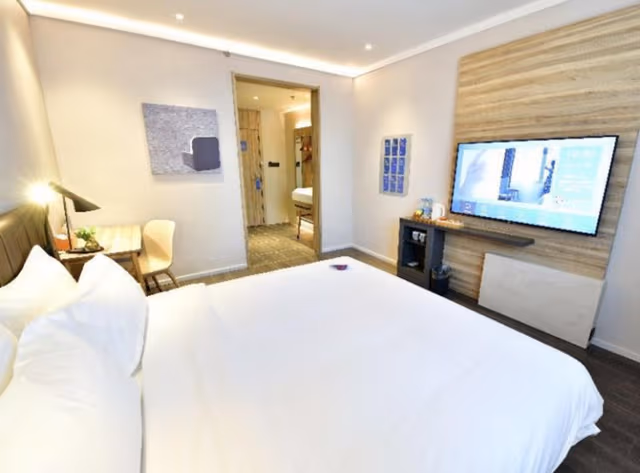 Huazhu - Youjia Bed Room