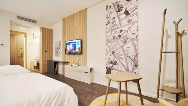 Huazhu - Youjia Twin Room