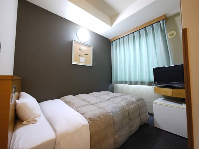 Single Room, 1 Large Twin Bed, Non Smoking