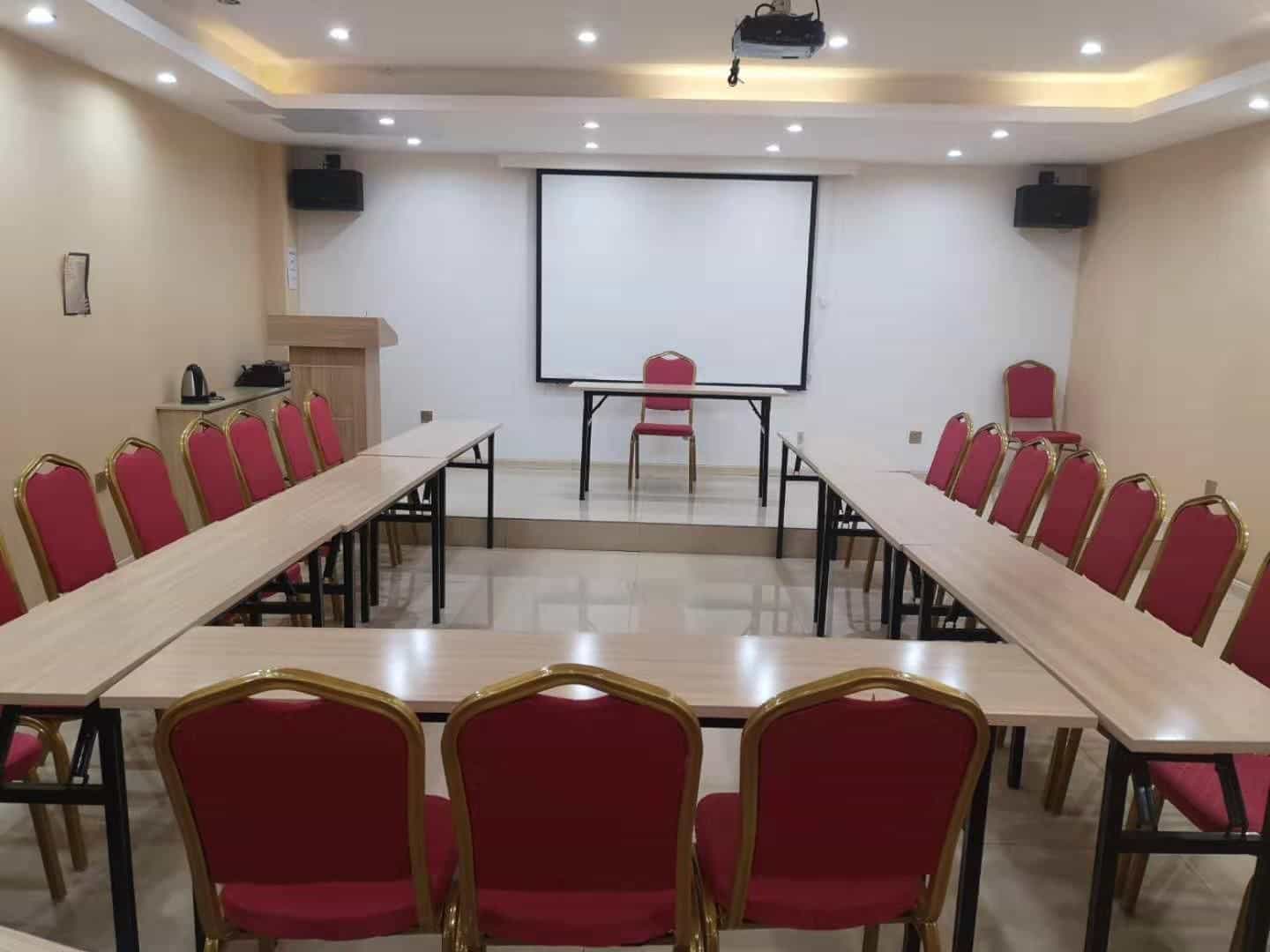 Hanting Hotel Qiqihar Railway Station Hanting Hotel Qiqihar Railway Station