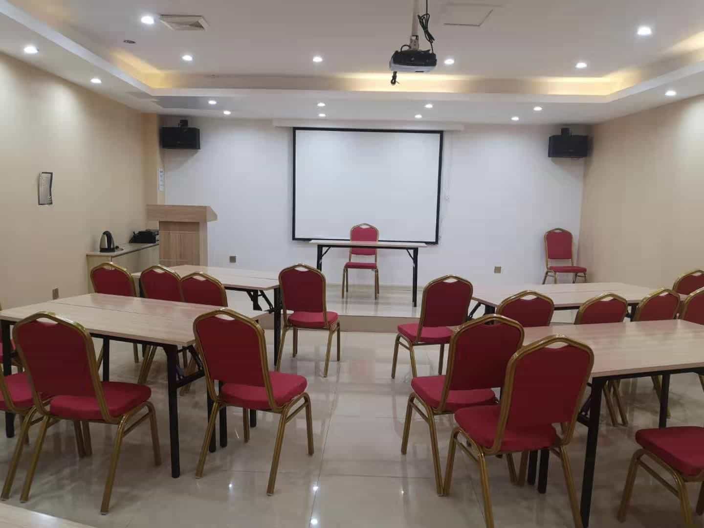 Hanting Hotel Qiqihar Railway Station Hanting Hotel Qiqihar Railway Station