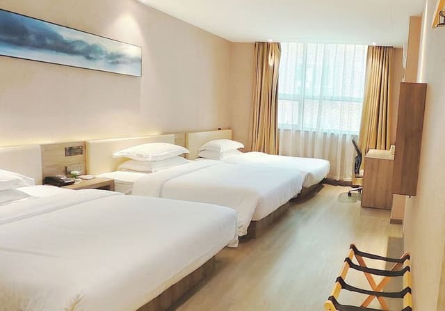 Superior Triple Room, City View