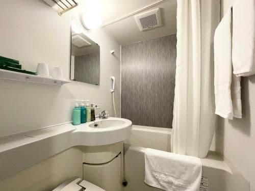 Single Room - Non-Smoking
