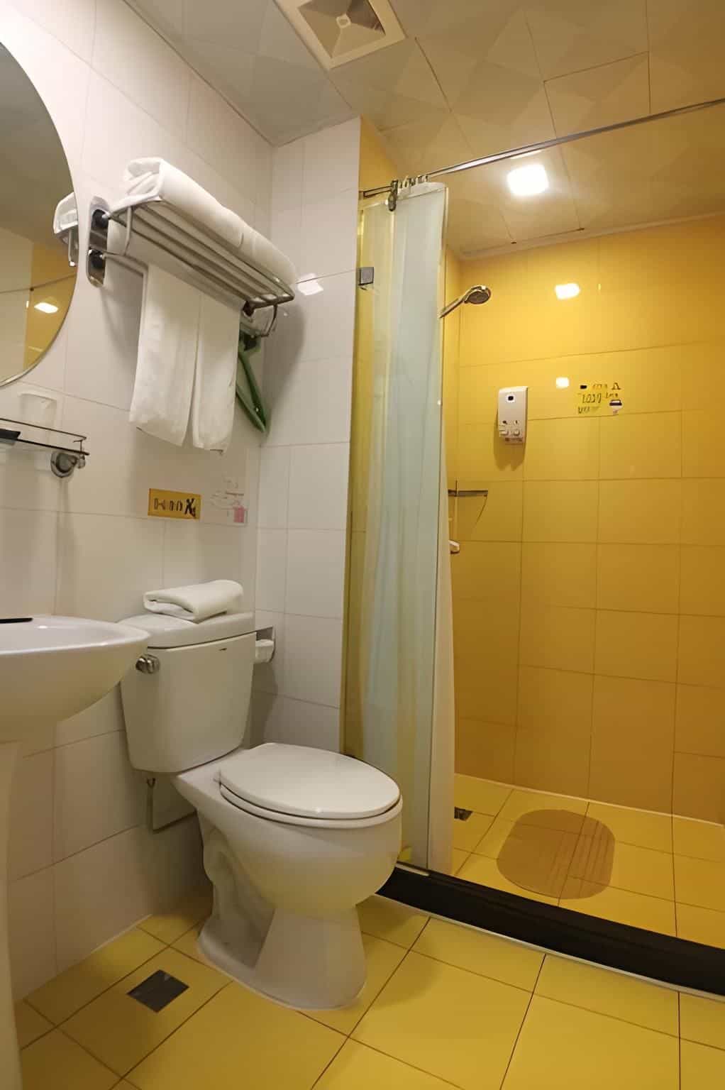 Home Inn Qingdao Harbin Road Vanke City Shuangshan Metro Station Home Inn Qingdao Harbin Road Vanke City Shuangshan Metro Station