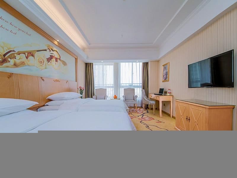 Vienna Hotel Wuhan Huazhong Normal University Huquan Metro Station Vienna Hotel Wuhan Huazhong Normal University Huquan Metro Station