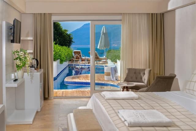 Deluxe Double Room with Sea View
