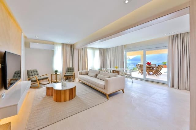 Deluxe Villa