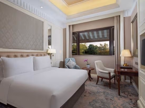 Superior Queen Room