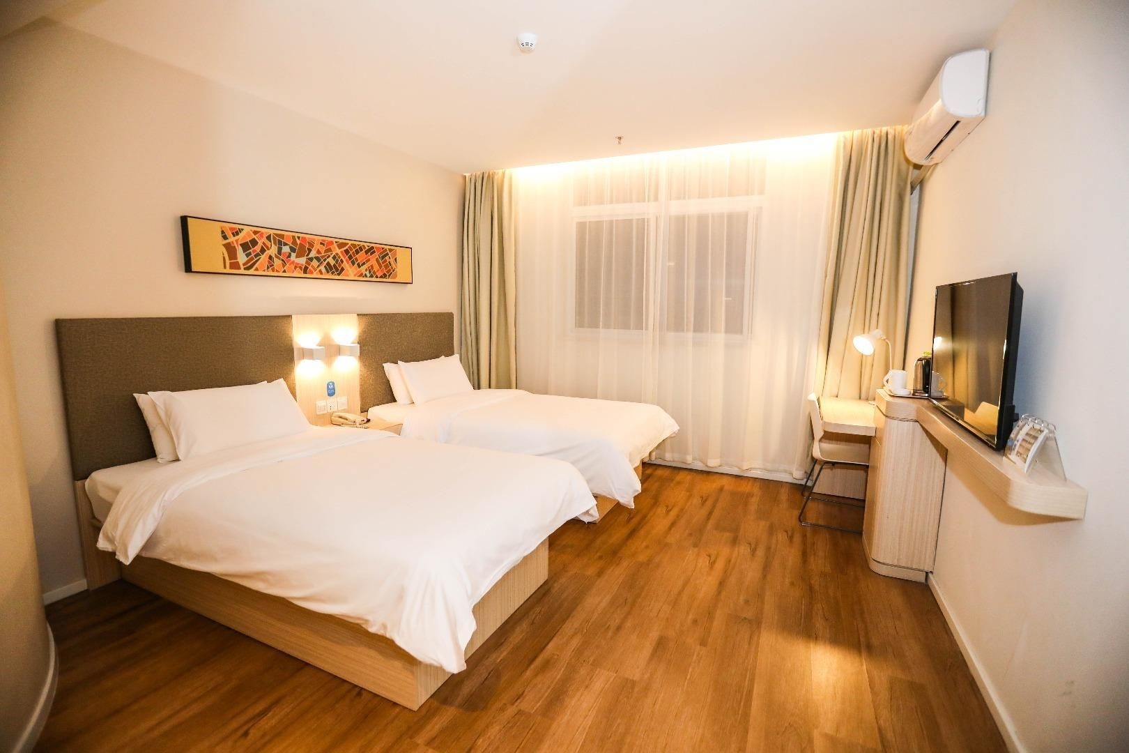 ฮั่นถิง โฮเทล จี่หนาน เหยาเฉียง อินเตอร์เนชั่นแนล แอร์พอร์ต (Hanting Hotel Jinan Yaoqiang International Airport)0