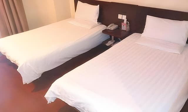 Guest Twin Room