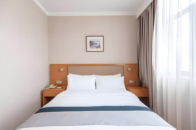 HOM - 1 Bed Room