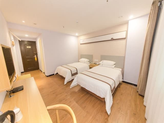 Business Twin Room