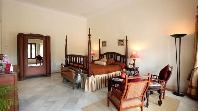 Traditional Suite, 1 Bedroom, Smoking, Balcony