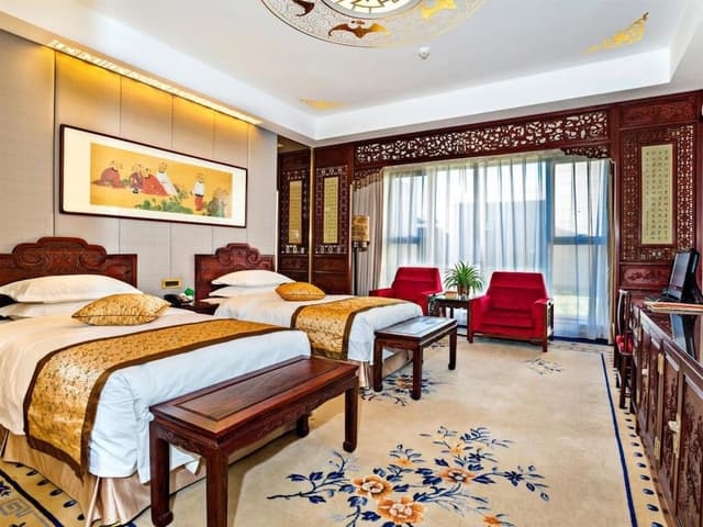 Deluxe Twin Room