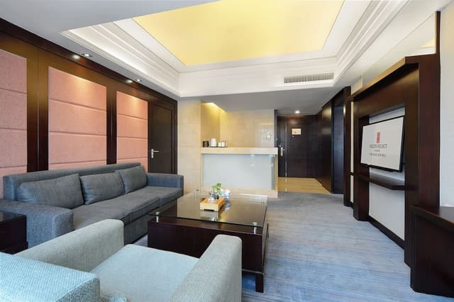 Executive Suite