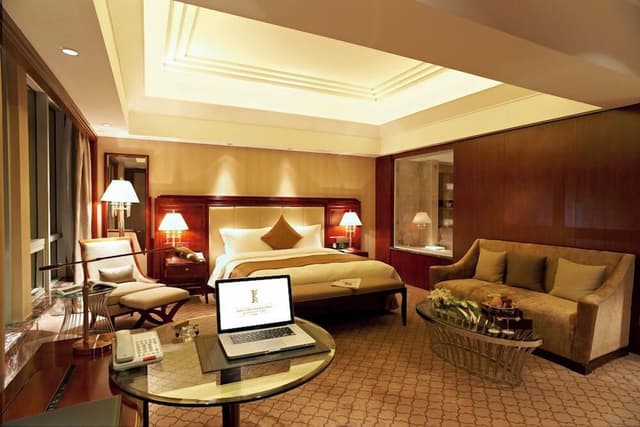 Executive King Room