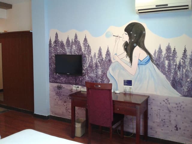 Standard Twin Bed Room