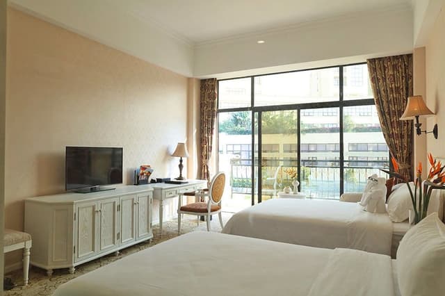 Deluxe Business Twin Room