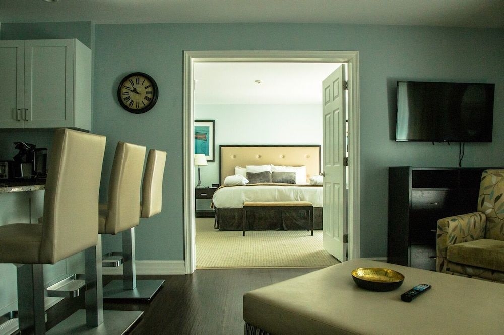 Atlantica Hotel & Marina-Oak Island1