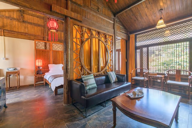 Signature Suite