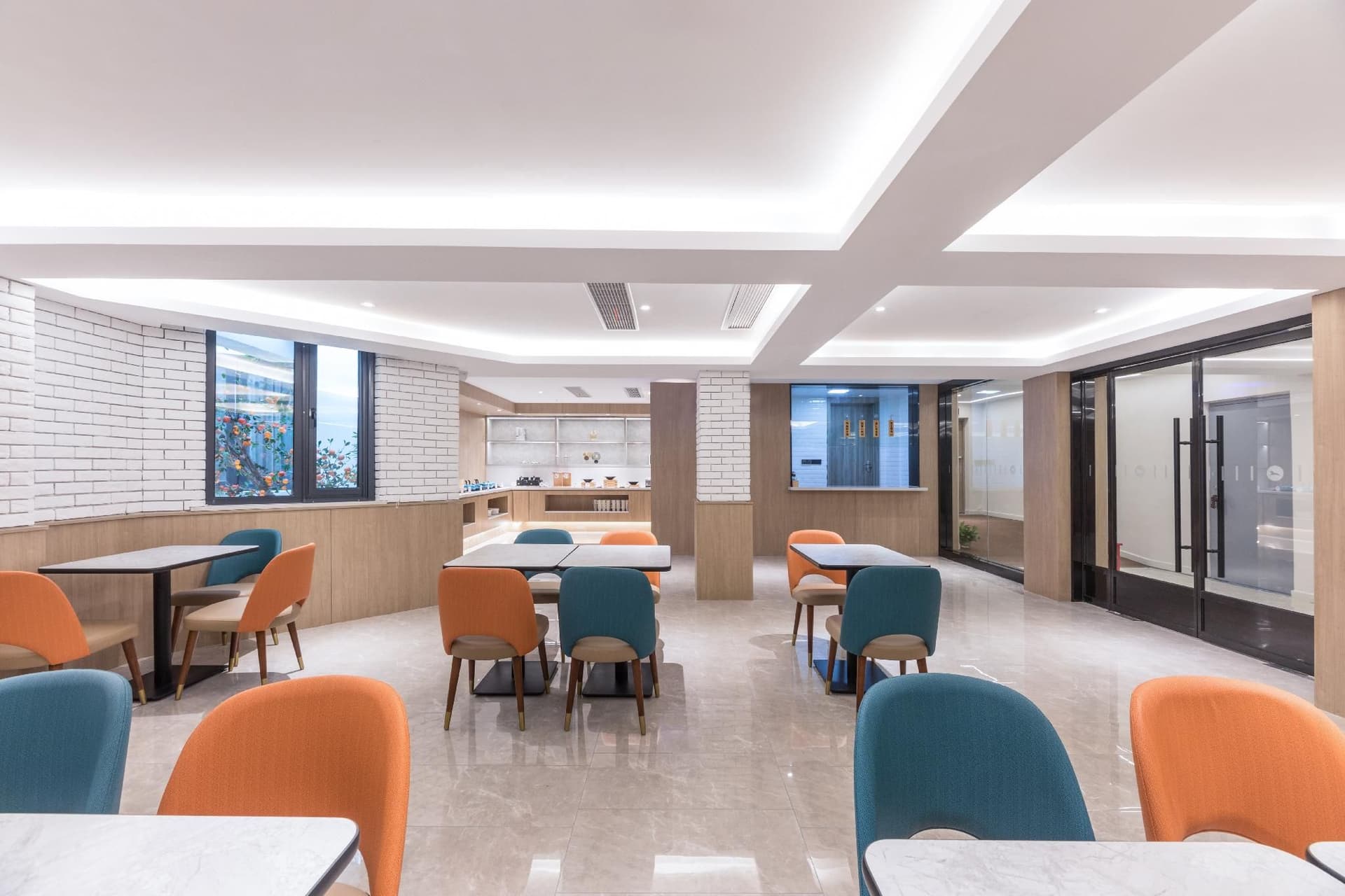 Hanting Hotel Zhenjiang Railway Station North Square Hanting Hotel Zhenjiang Railway Station North Square