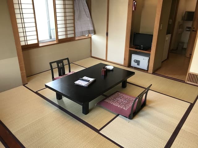 Japanese Style Room - Breakfast Included