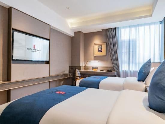 Rezen - Business Twin Bed Room