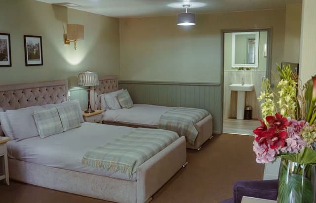 Classic Double or Twin Room, Accessible, Ensuite