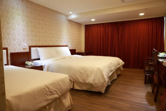 Triple Suite