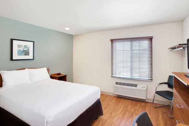 Standard Room, 1 Double Bed, Accessible, Non Smoking