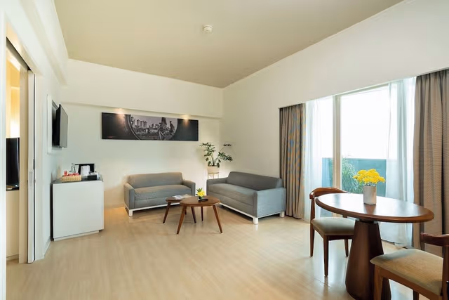 Junior Suite Room