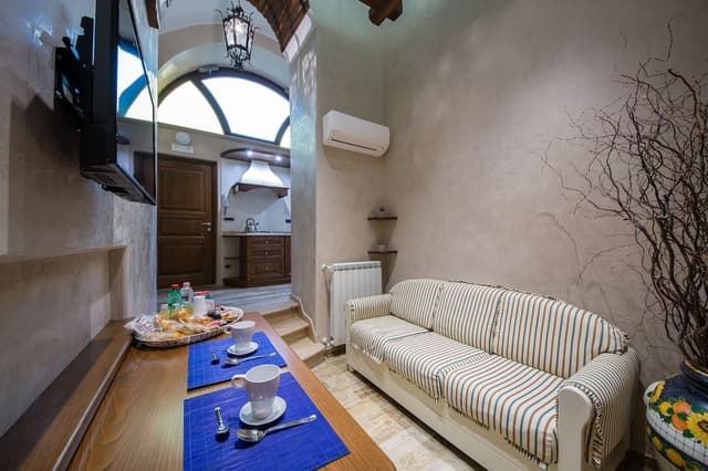 Luxury Apartment, Multiple Beds, Garden View