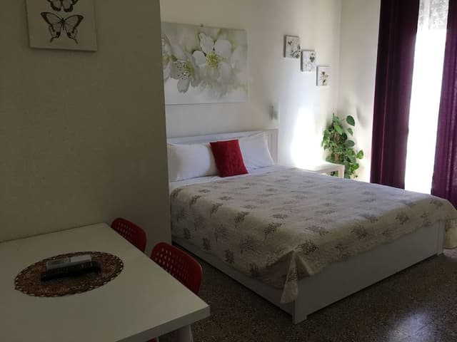 Double Room, 1 Queen Bed, Private Bathroom, City View