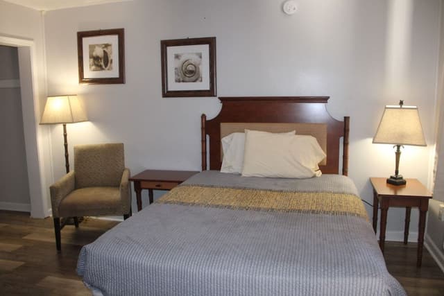 Deluxe Single Room, 1 Queen Bed, Non Smoking